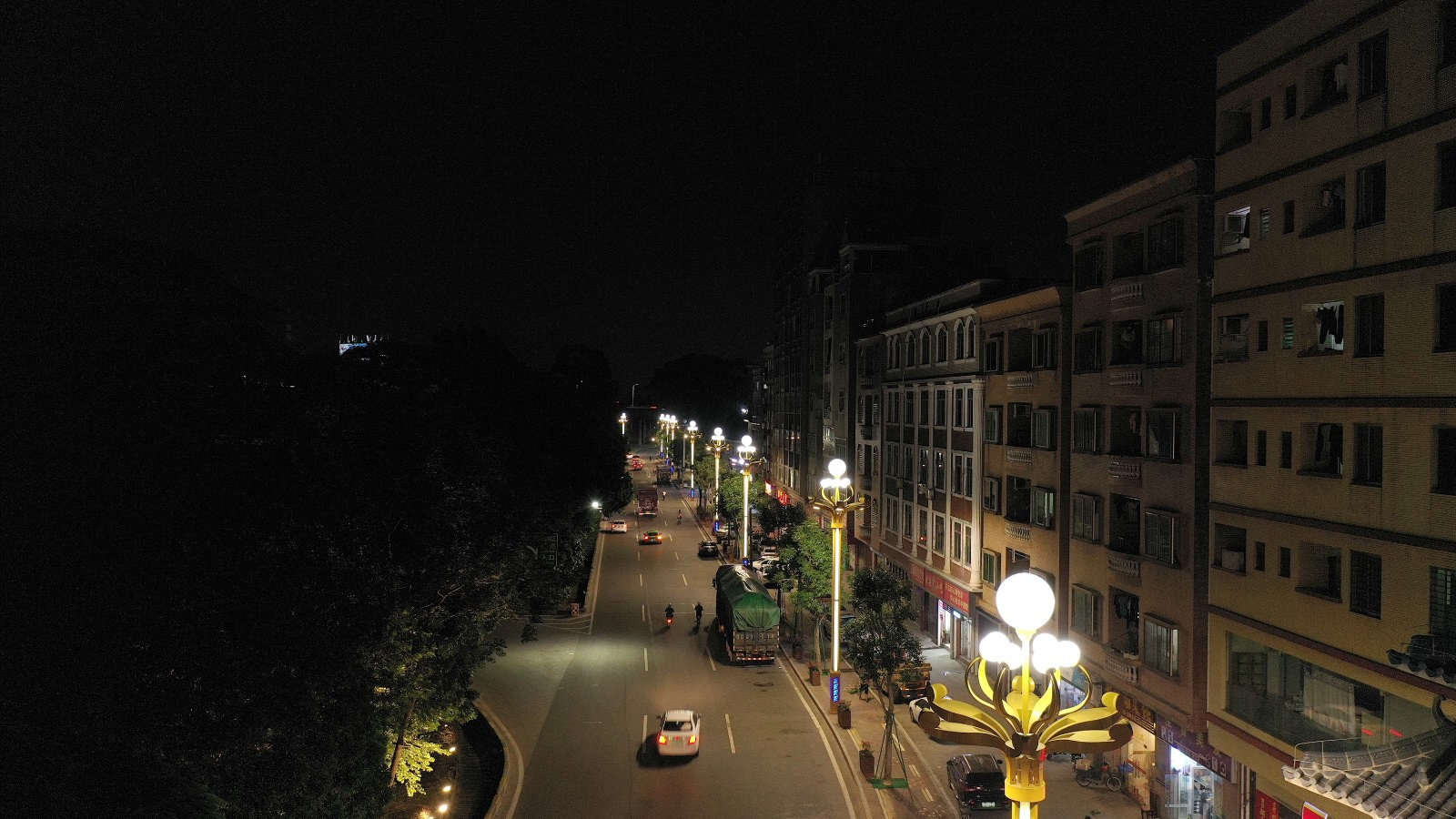 08.jpg